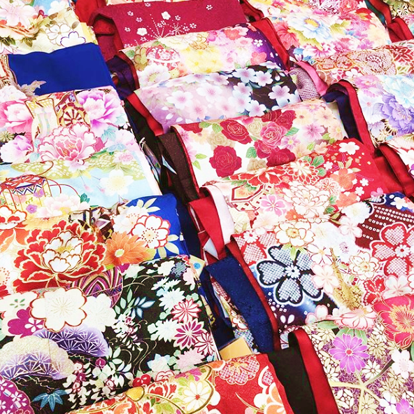 振袖レンタルの定番は正絹の生地 振袖レンタルの定番は正絹の生地